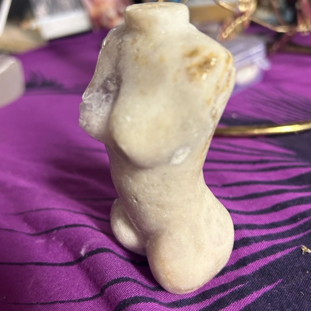 Lavender Amethyst Flower Agate Goddess Sculpture